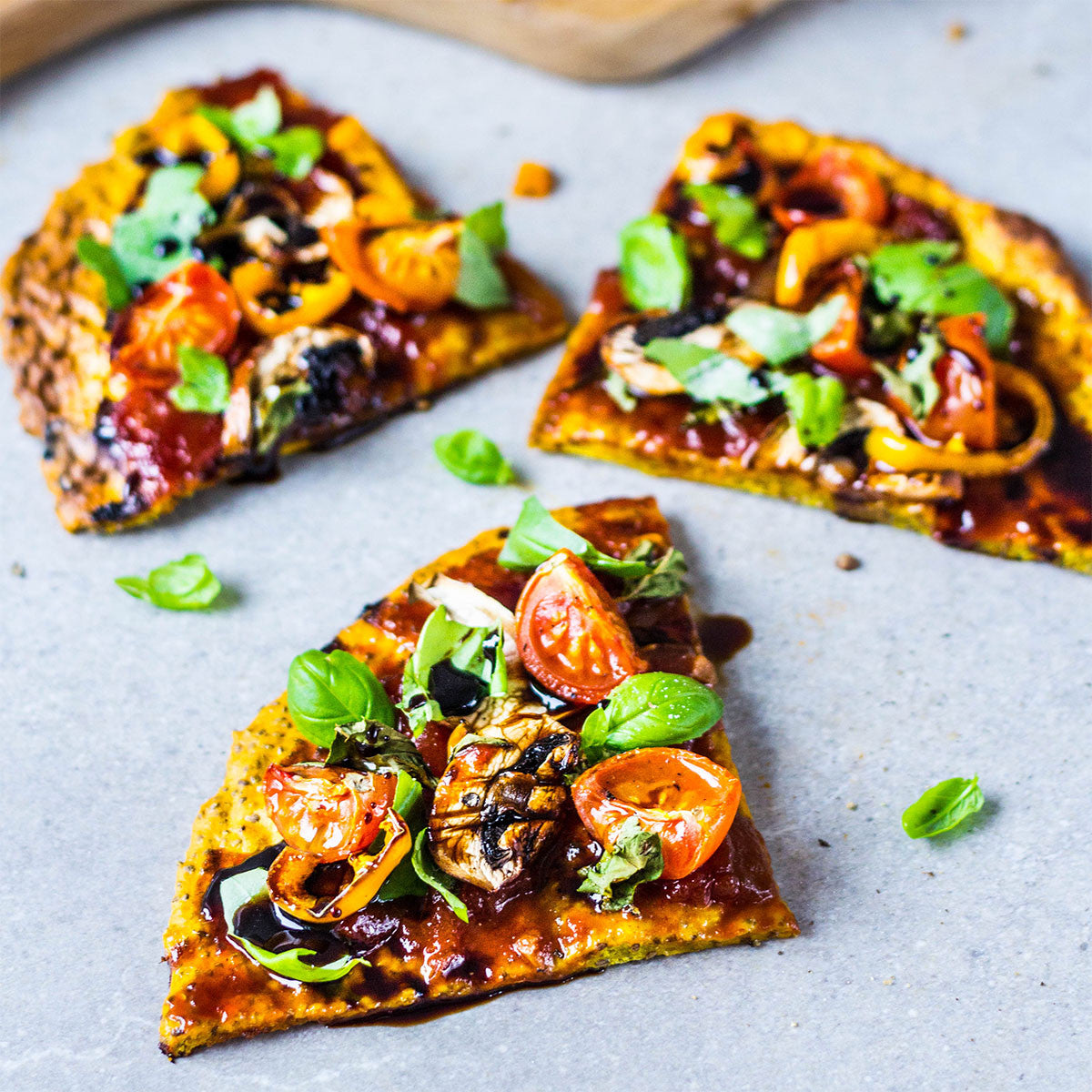Sweet & Spicy Golden Chia Pizza